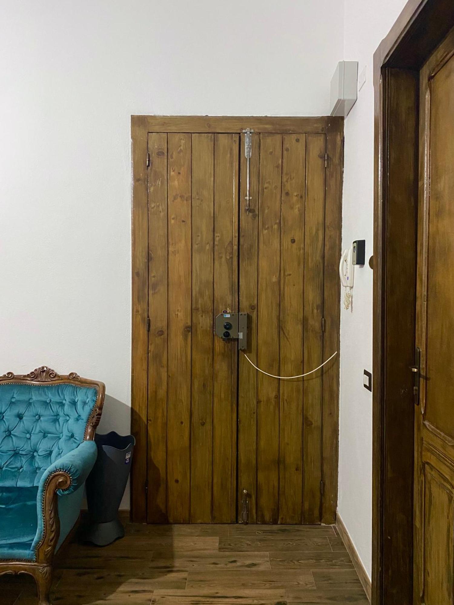 Dani'S House Hotel Cagliari Luaran gambar