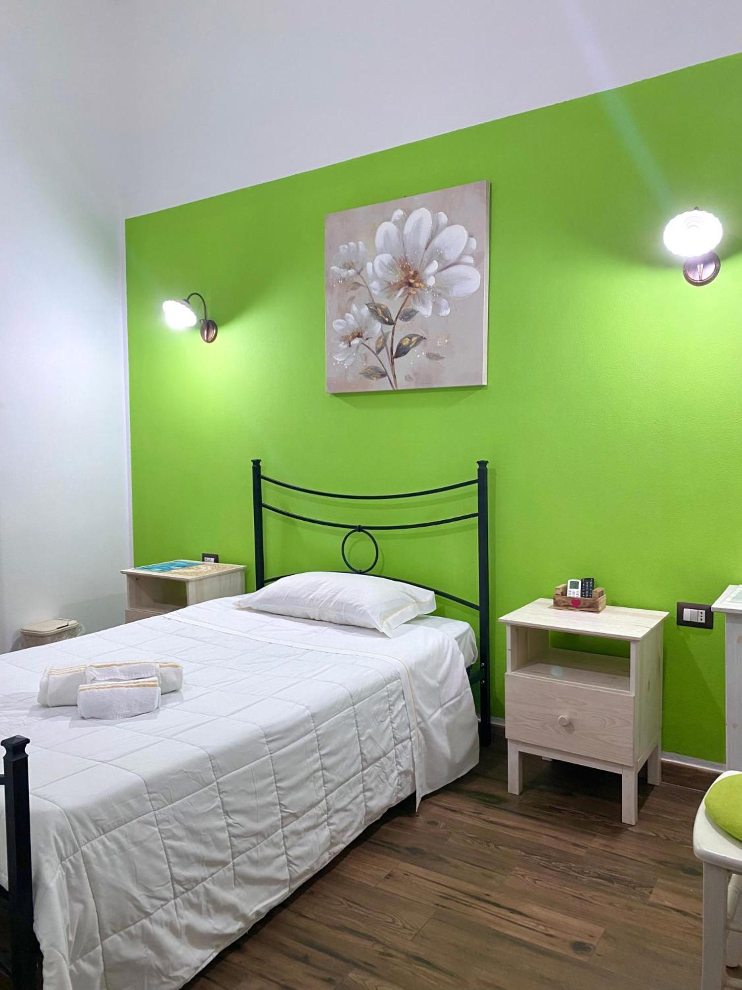 Dani'S House Hotel Cagliari Luaran gambar