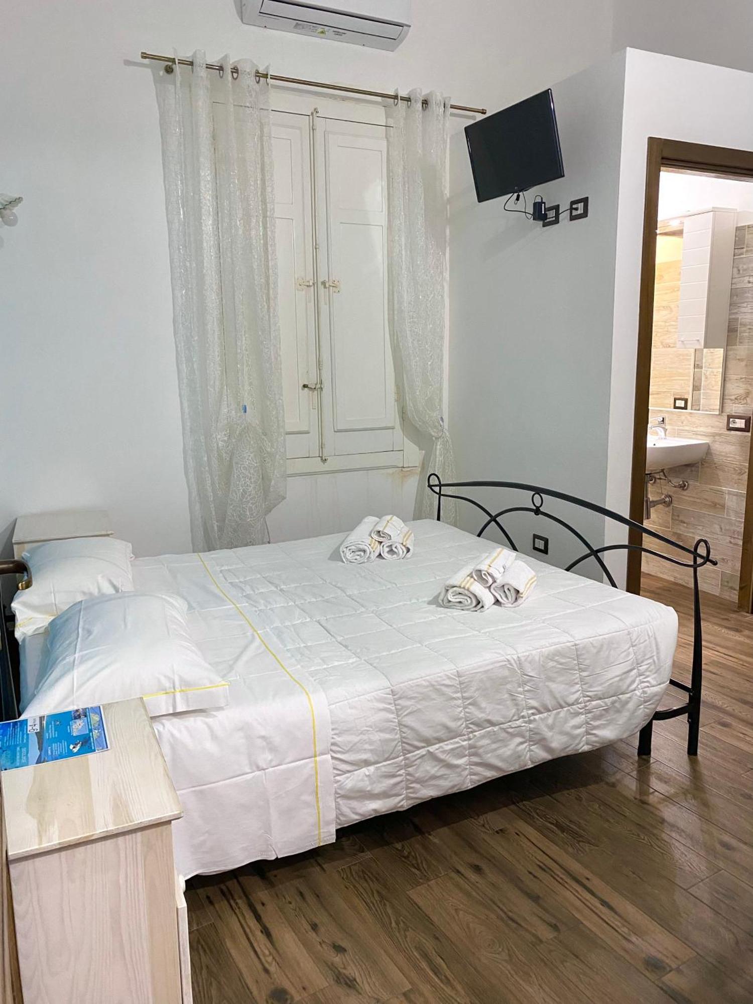Dani'S House Hotel Cagliari Luaran gambar