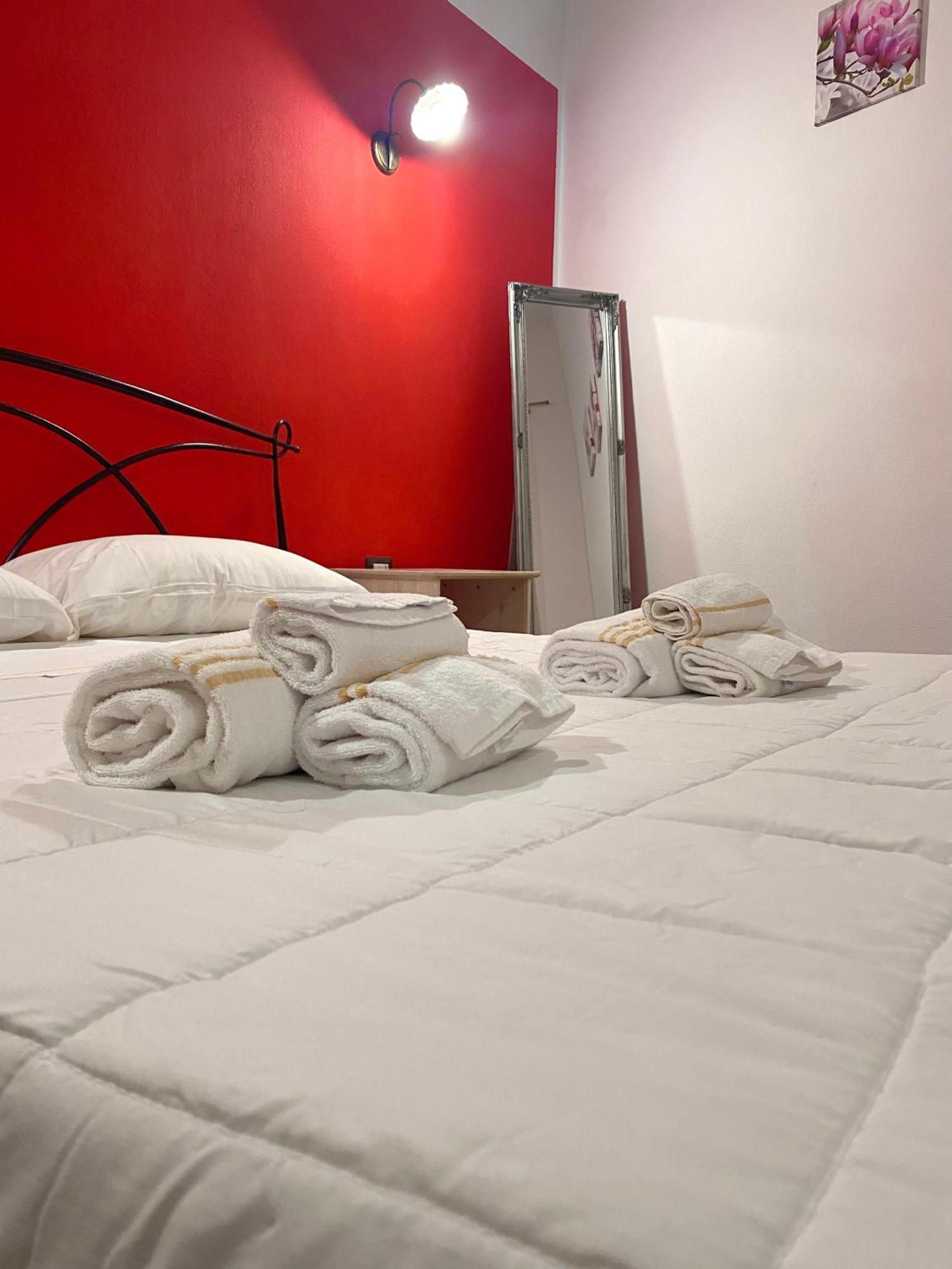 Dani'S House Hotel Cagliari Bilik gambar