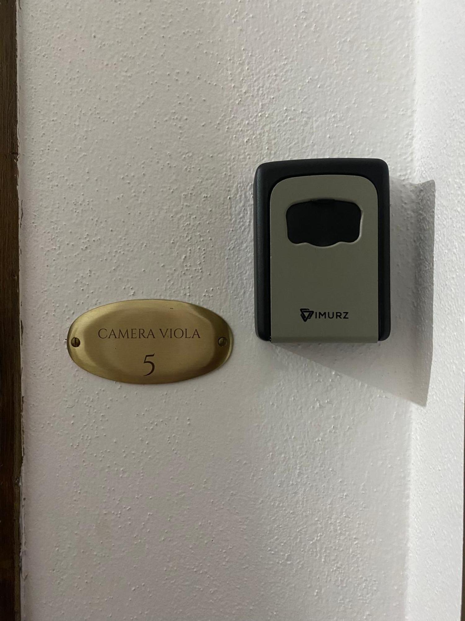 Dani'S House Hotel Cagliari Bilik gambar