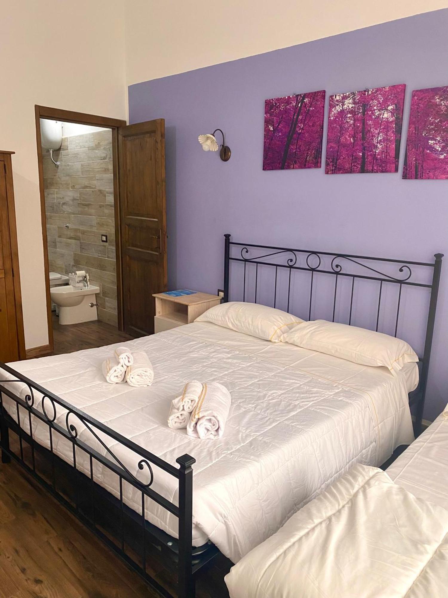 Dani'S House Hotel Cagliari Bilik gambar